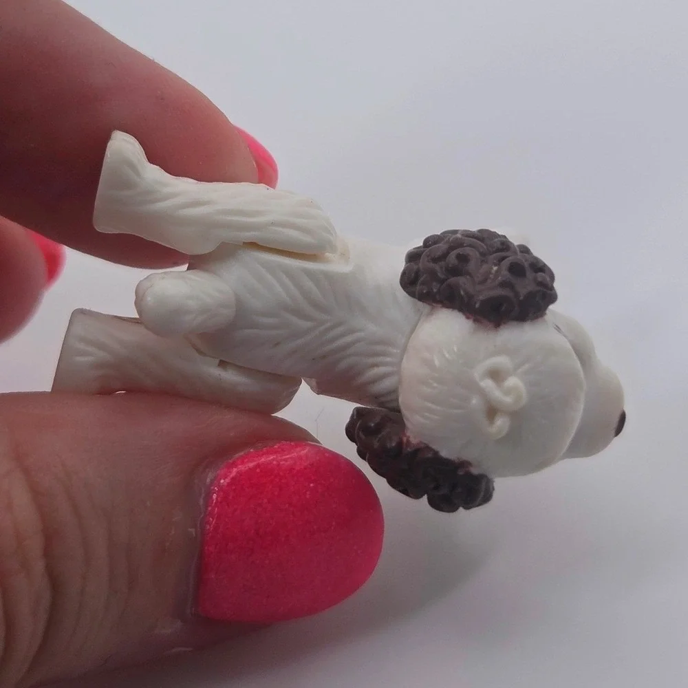 Vintage Dolly Pocket Magnetic White Spaniel Dog Figure Poseable Mini Pet
